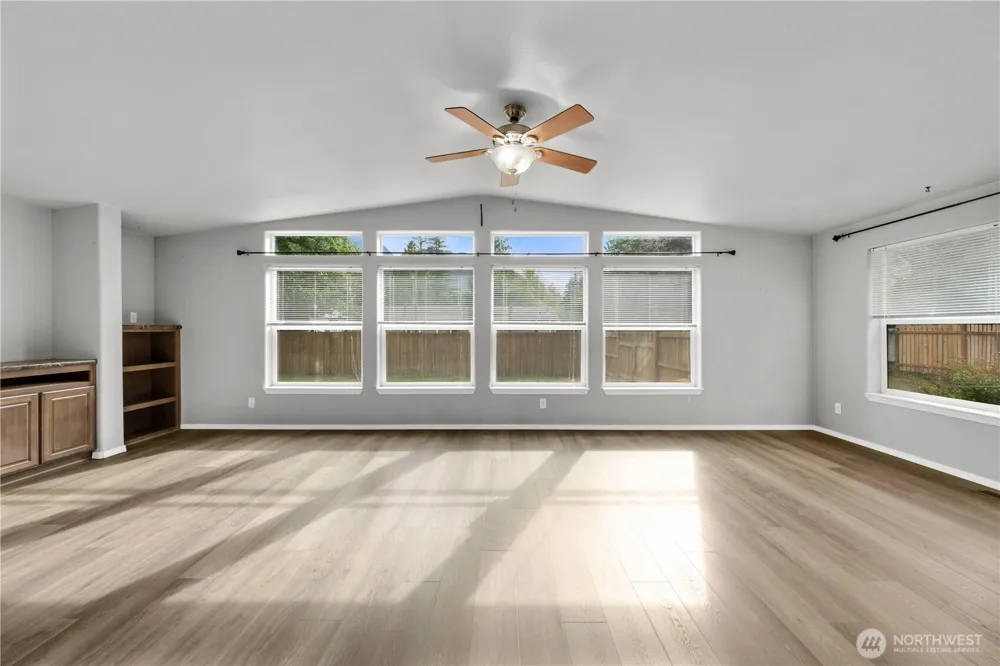 405 415th Avenue SE Gold Bar, WA 98251