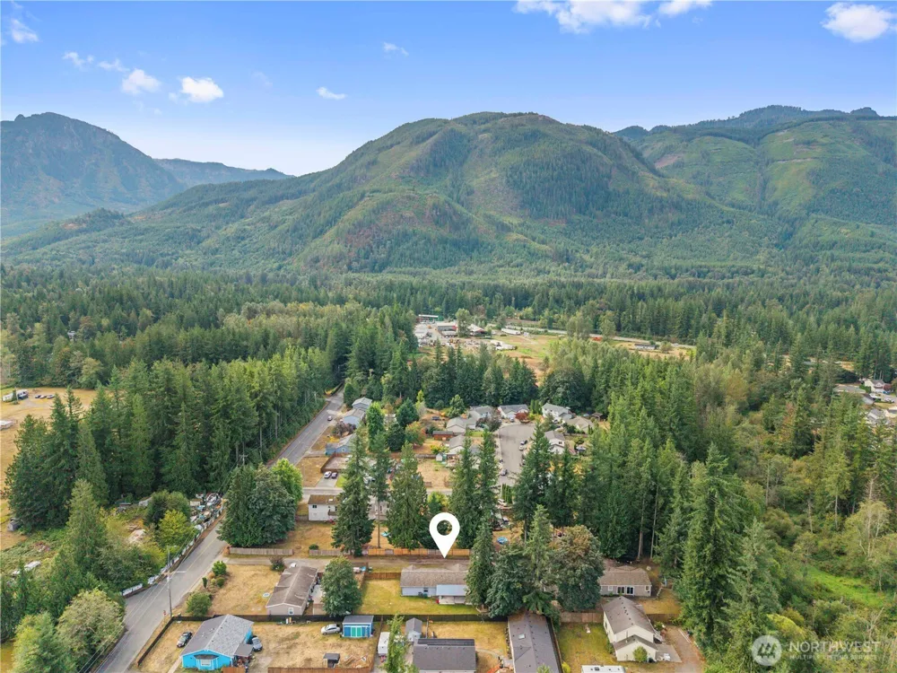 405 415th Avenue SE Gold Bar, WA 98251