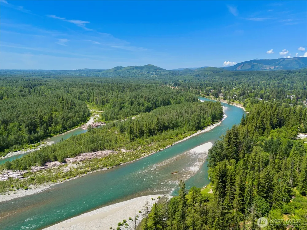 405 415th Avenue SE Gold Bar, WA 98251
