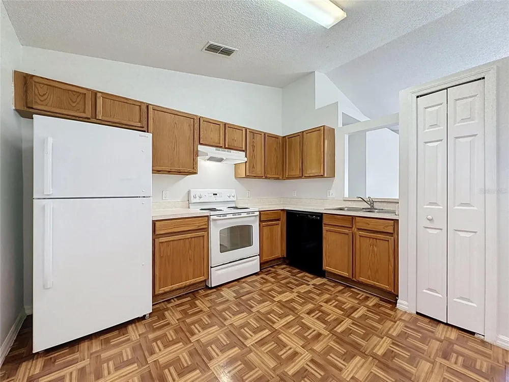 110 APPIAN WAY Kissimmee, FL 34758