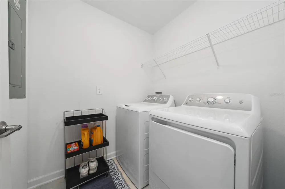 11328 LISTENING DRIVE Orlando, FL 32832