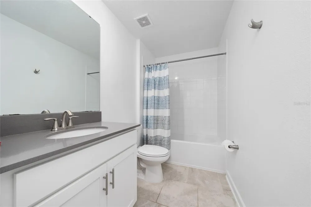 11328 LISTENING DRIVE Orlando, FL 32832