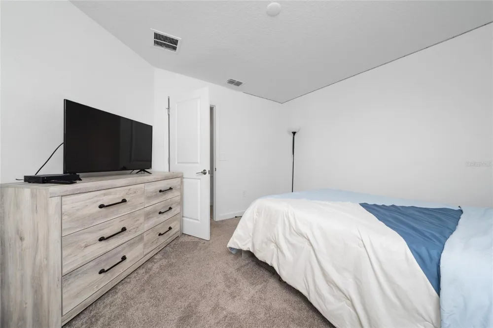 11328 LISTENING DRIVE Orlando, FL 32832