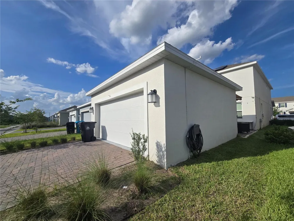 11328 LISTENING DRIVE Orlando, FL 32832