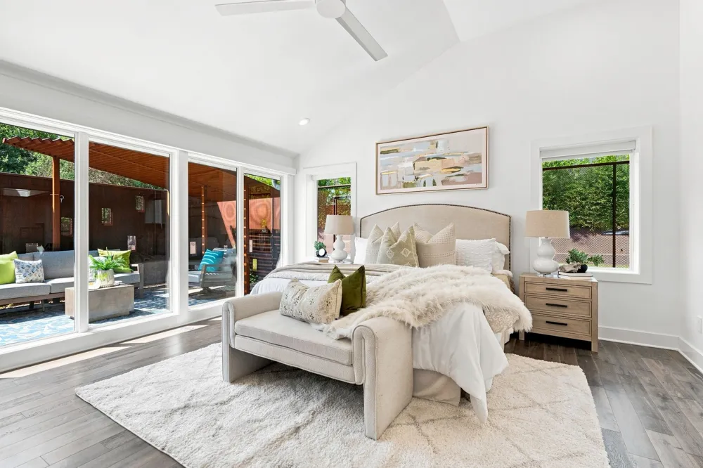 2100 Headwater Lane Austin, TX 78746