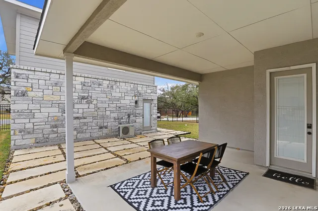 1108 Meyer Parkway New Braunfels, TX 78132