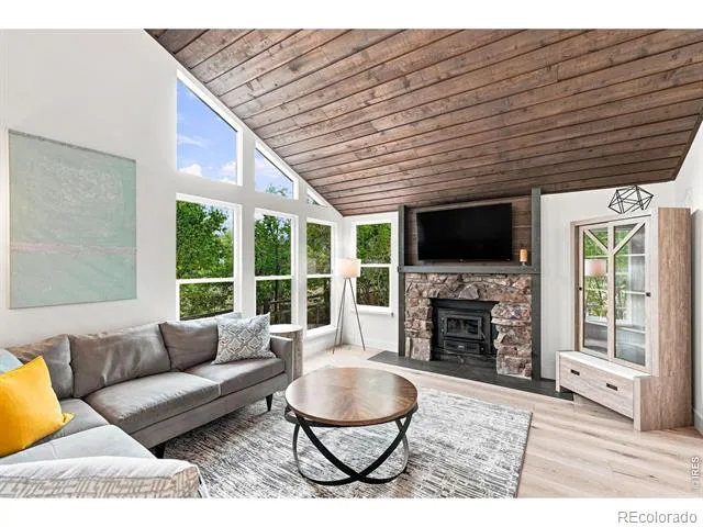 3760 Silver Plume Lane Boulder, CO 80305