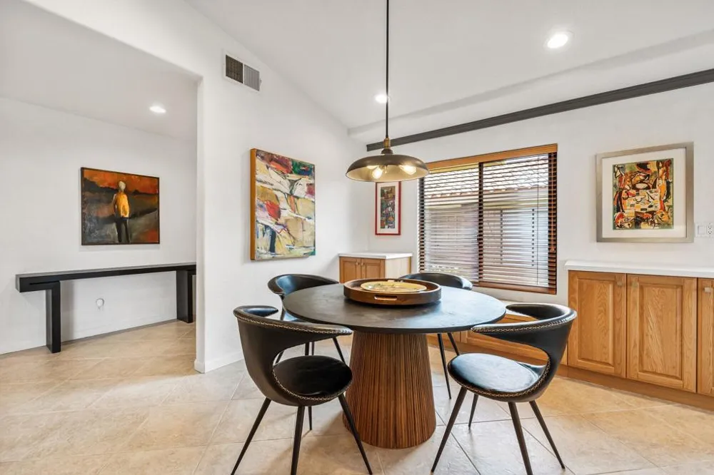 305 San Remo Street Palm Desert, CA 92260
