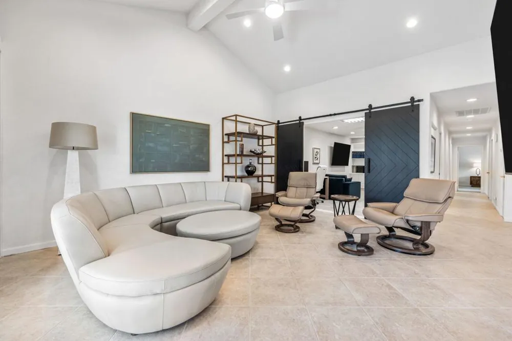 305 San Remo Street Palm Desert, CA 92260