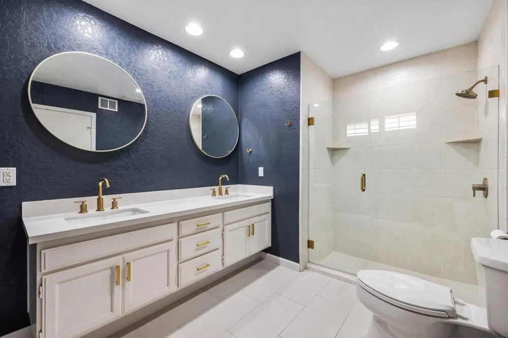 305 San Remo Street Palm Desert, CA 92260