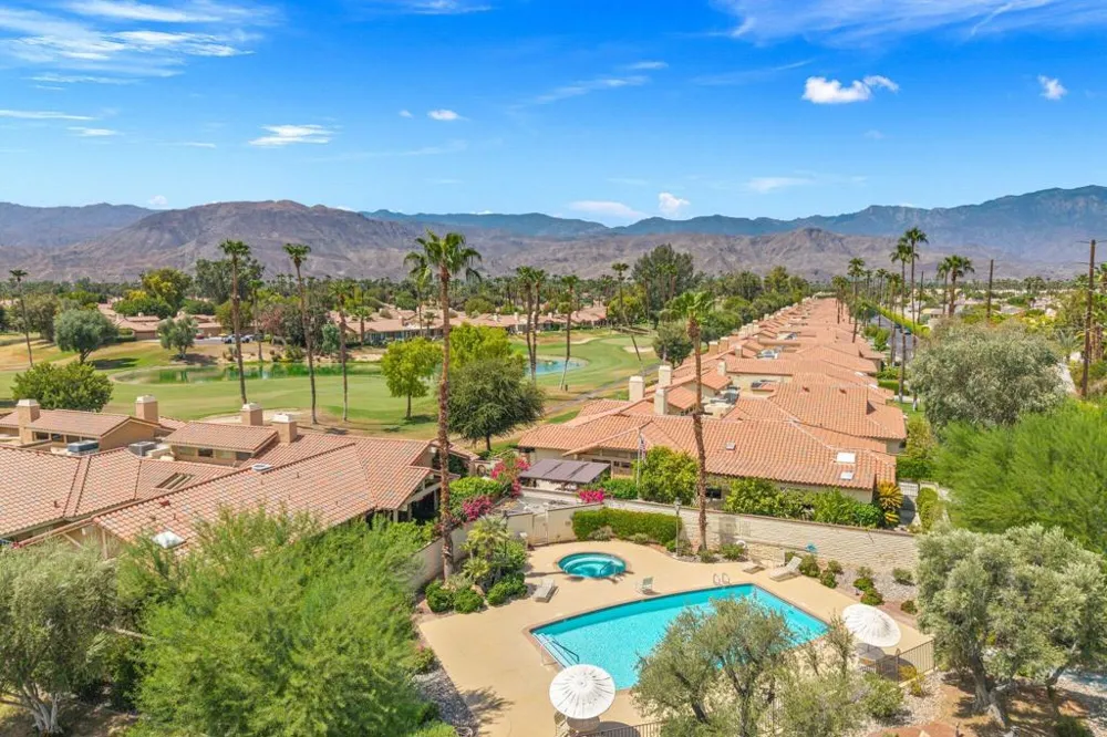 305 San Remo Street Palm Desert, CA 92260