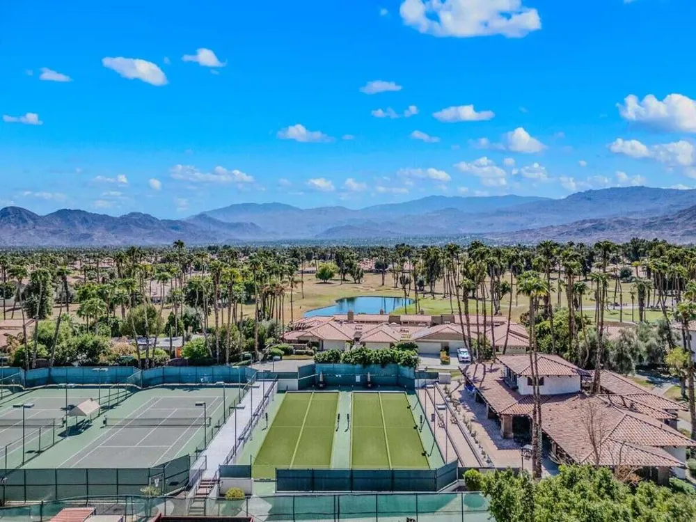 305 San Remo Street Palm Desert, CA 92260