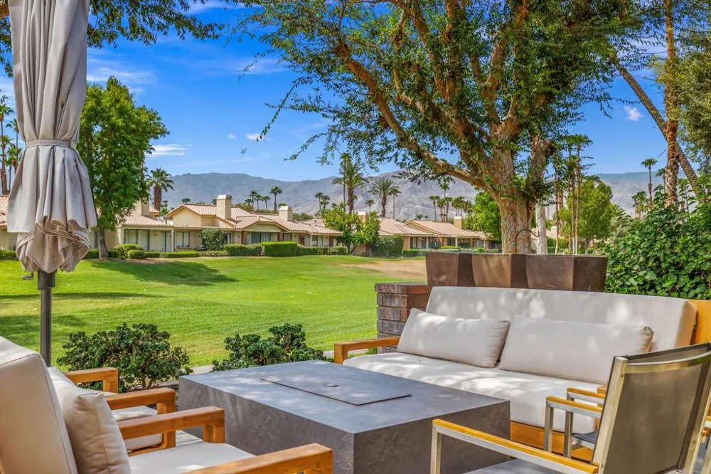 305 San Remo Street Palm Desert, CA 92260