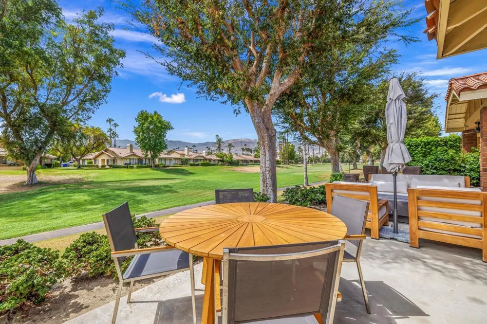 305 San Remo Street Palm Desert, CA 92260