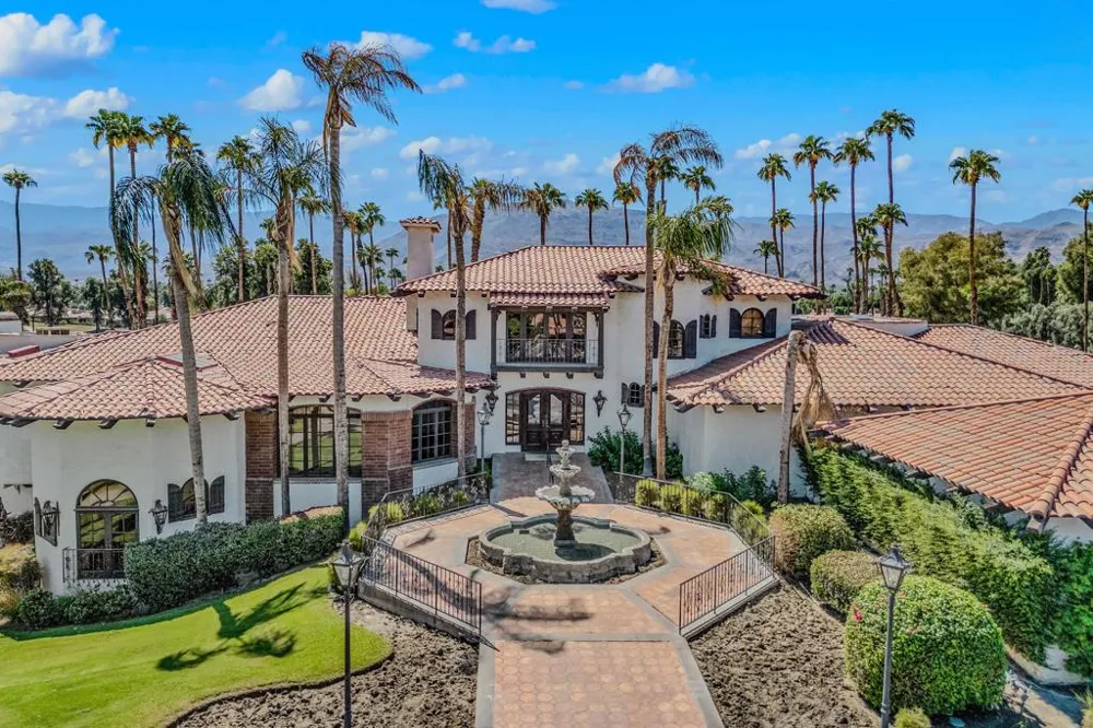 305 San Remo Street Palm Desert, CA 92260
