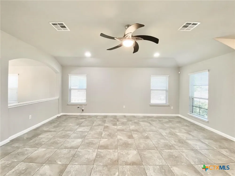 308 Chalk Knob Manor Leander, TX 78641