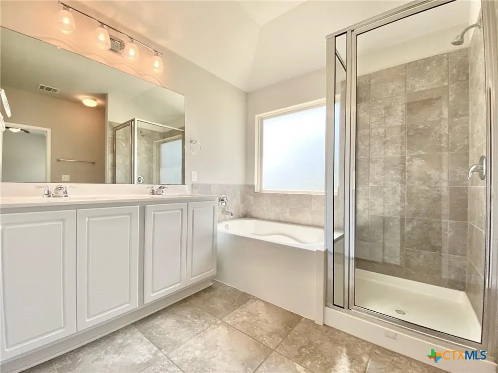 308 Chalk Knob Manor Leander, TX 78641