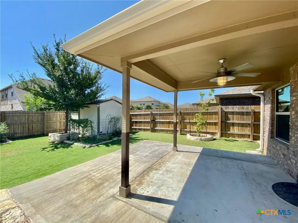 308 Chalk Knob Manor Leander, TX 78641