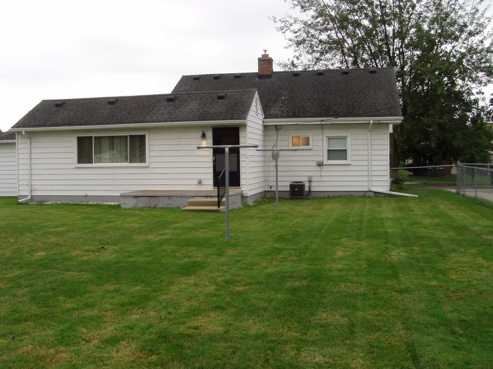 33462 Krauter Street Westland, MI 48185