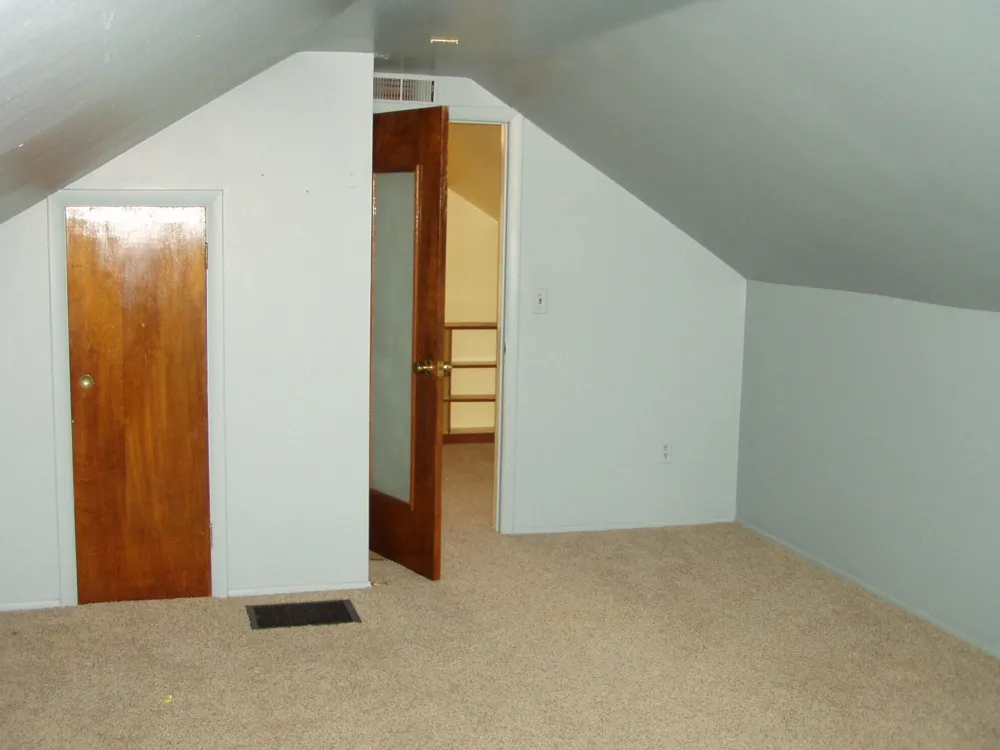 33462 Krauter Street Westland, MI 48185