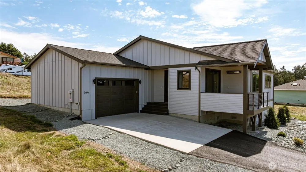664 Hacienda Drive Coupeville, WA 98239