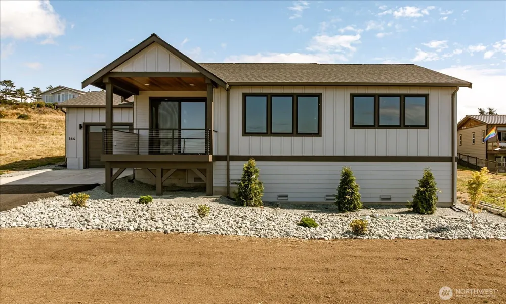 664 Hacienda Drive Coupeville, WA 98239