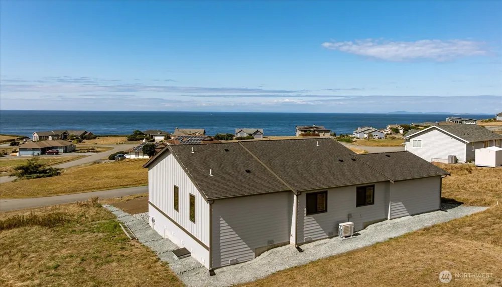 664 Hacienda Drive Coupeville, WA 98239