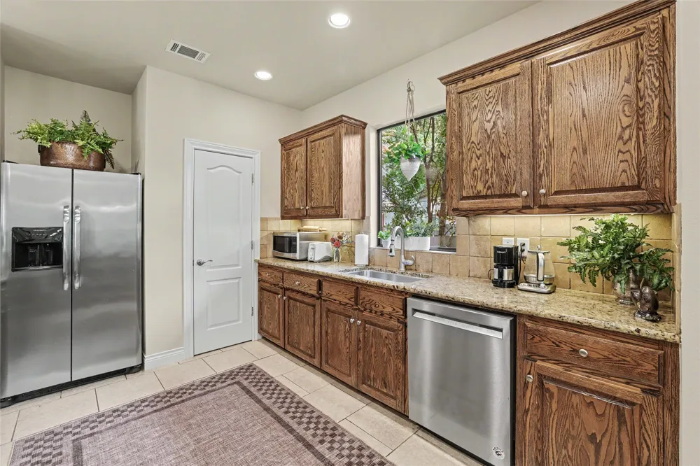 4704 Milburn Lane #A Austin, TX 78702