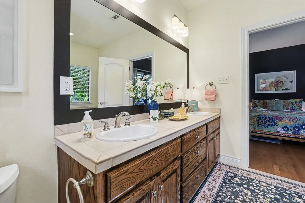 4704 Milburn Lane #A Austin, TX 78702