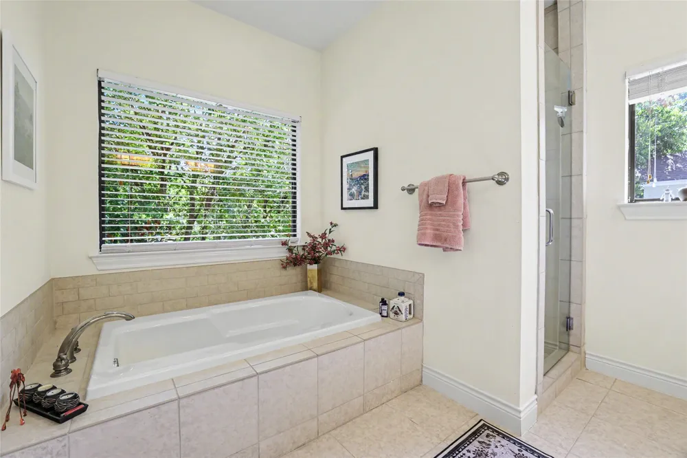 4704 Milburn Lane #A Austin, TX 78702