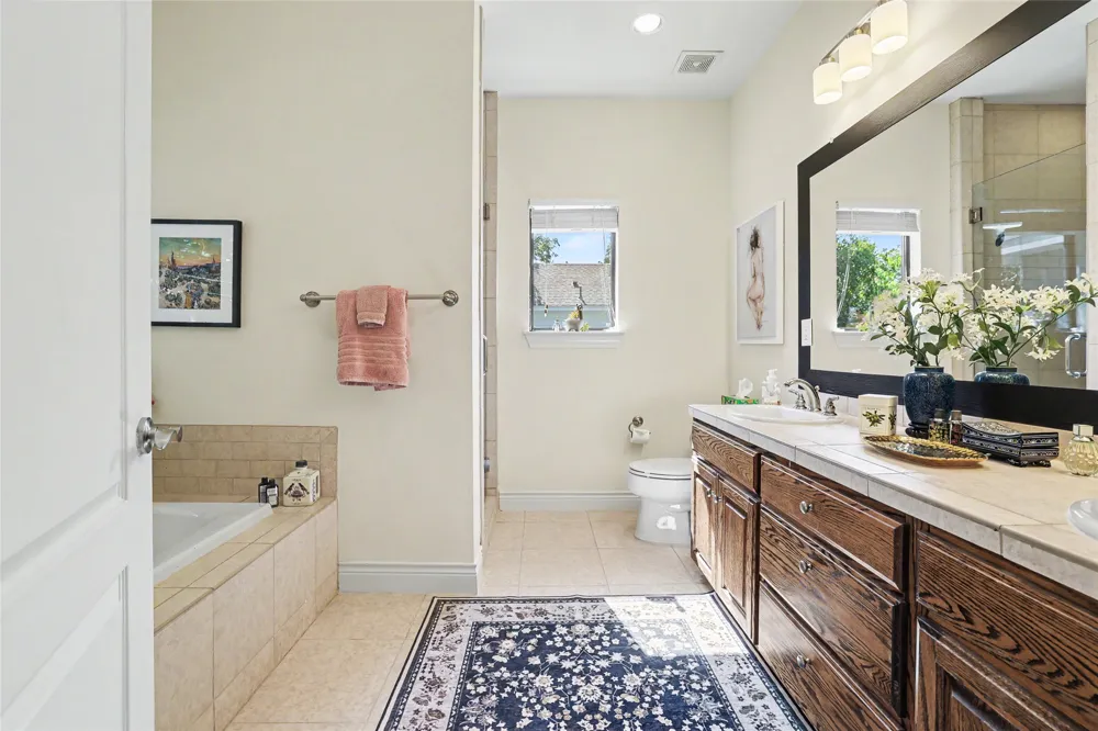 4704 Milburn Lane #A Austin, TX 78702