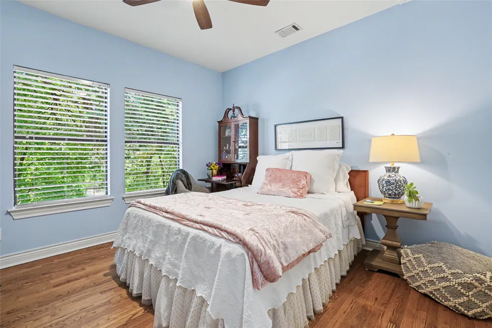 4704 Milburn Lane #A Austin, TX 78702