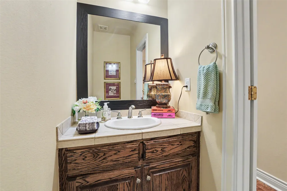 4704 Milburn Lane #A Austin, TX 78702