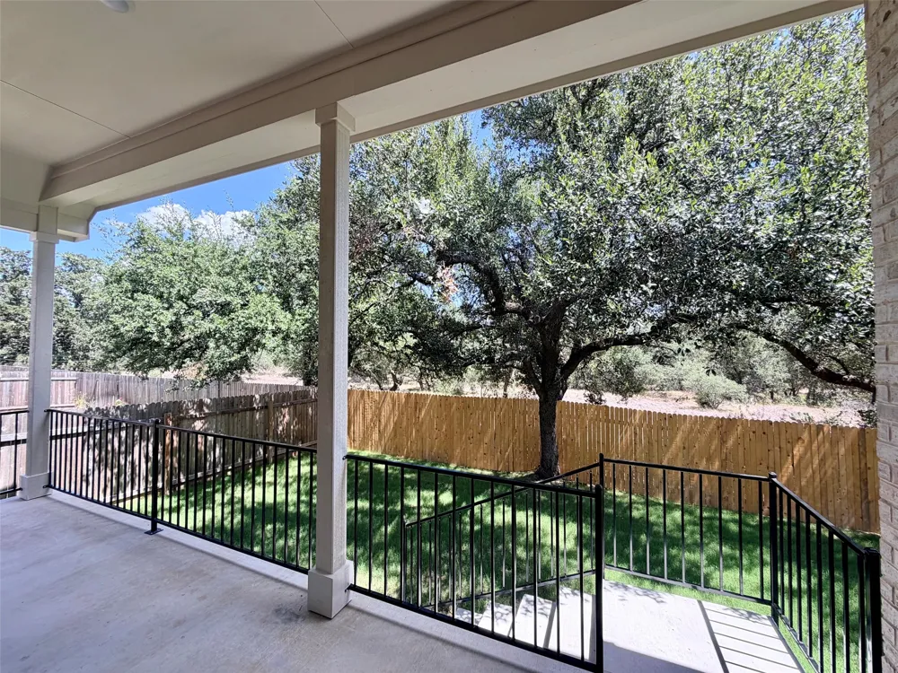 1141 Cole Estates Drive Georgetown, TX 78628