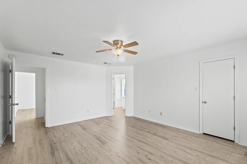 722 Lavaca Loop Elgin, TX 78621