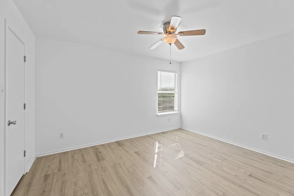 722 Lavaca Loop Elgin, TX 78621