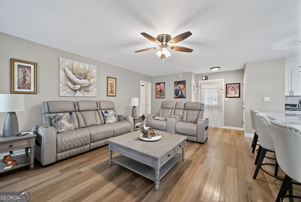 3520 Camelot CT Loganville, GA 30052