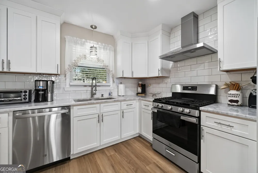 3520 Camelot CT Loganville, GA 30052