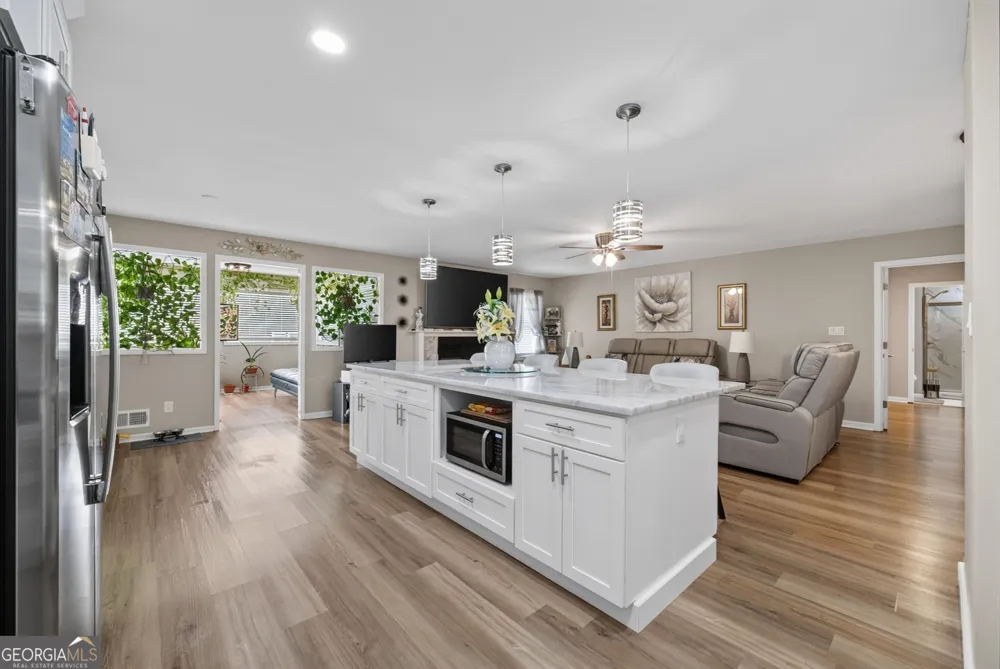 3520 Camelot CT Loganville, GA 30052