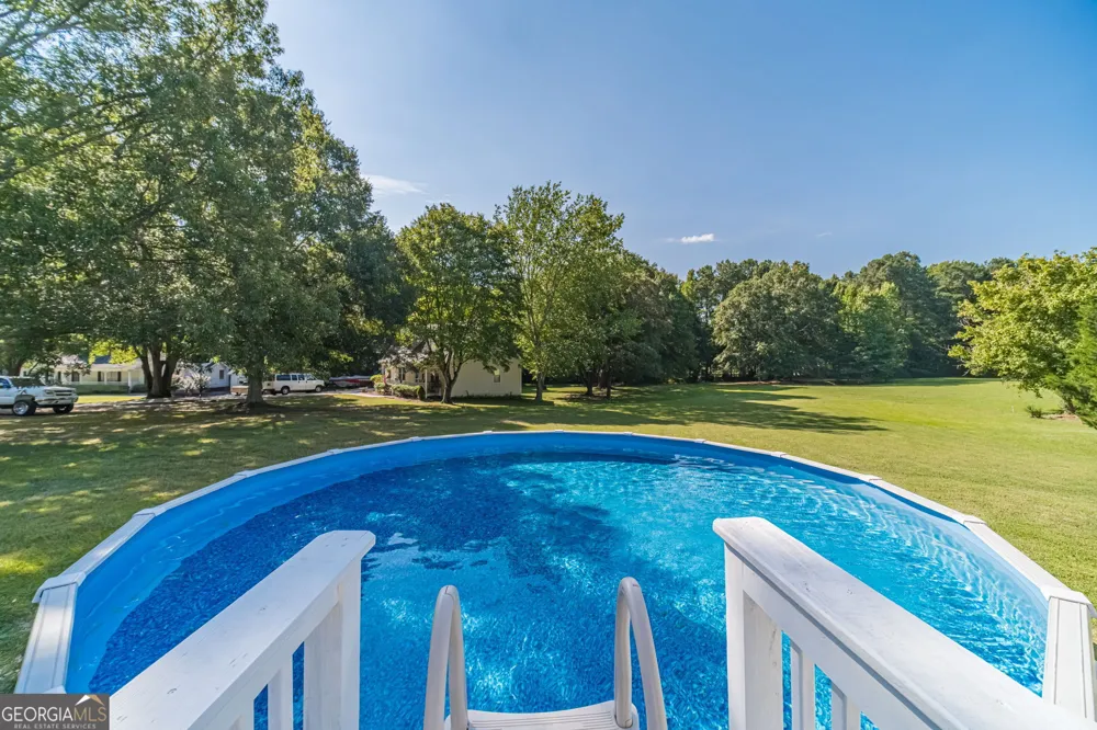 3520 Camelot CT Loganville, GA 30052