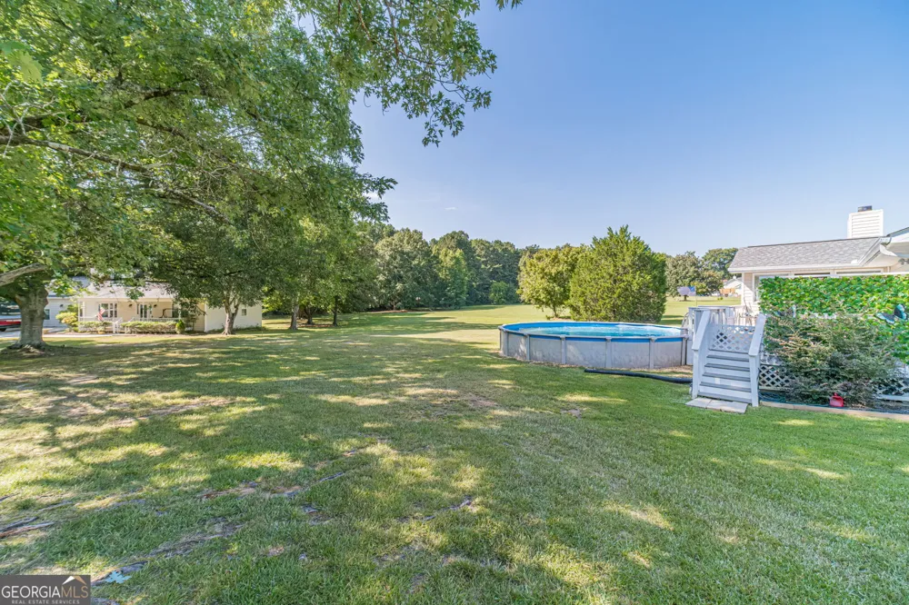 3520 Camelot CT Loganville, GA 30052