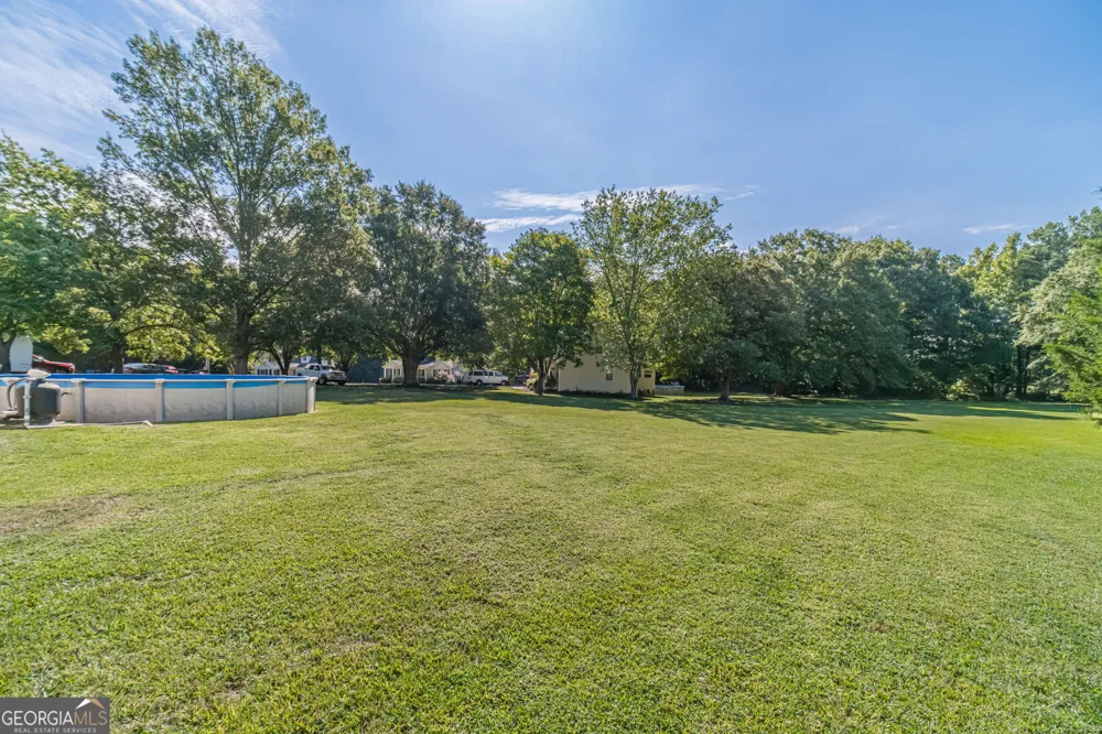 3520 Camelot CT Loganville, GA 30052