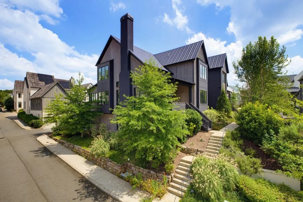 304 Mado Lane Chattahoochee Hills, GA 30268