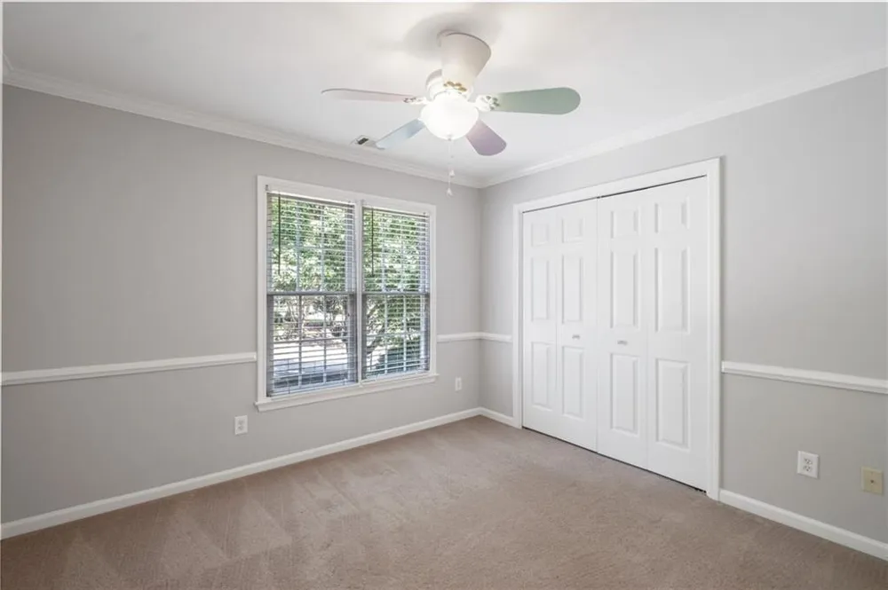 3060 Burlingame Drive Roswell, GA 30075
