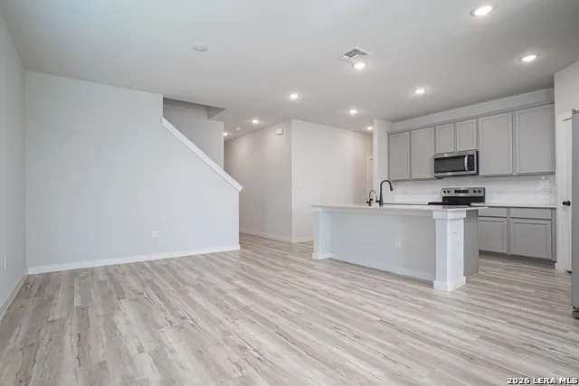 240 Brook Shadow Cibolo, TX 78108
