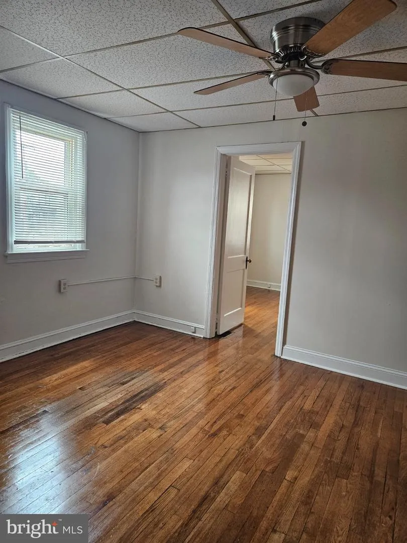 2761 JENKINTOWN ROAD Glenside, PA 19038