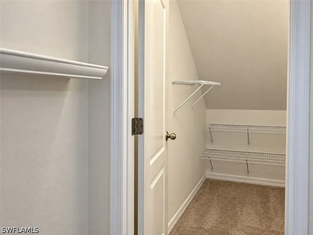 ELDERWOOD DRIVE Wesley Chapel, FL 33543