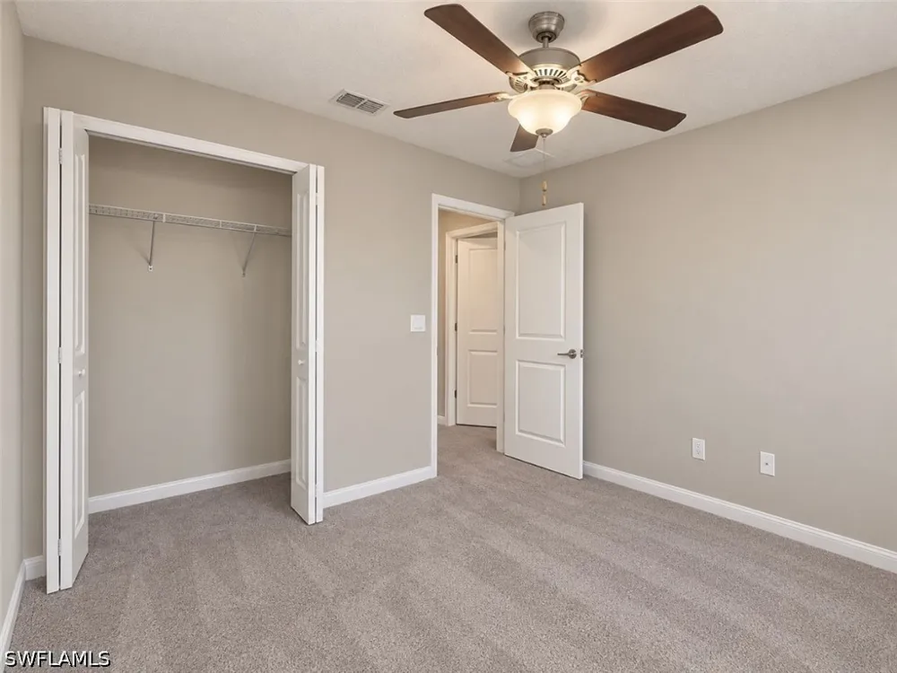 LYONIA LANE Land O Lakes, FL 34637