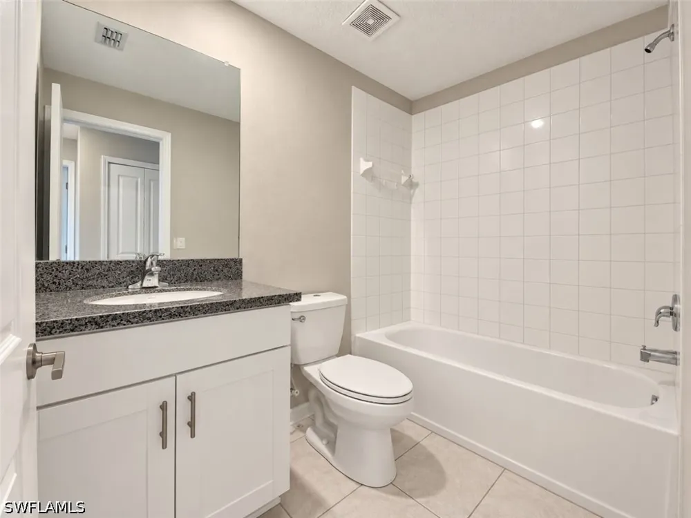 LYONIA LANE Land O Lakes, FL 34637
