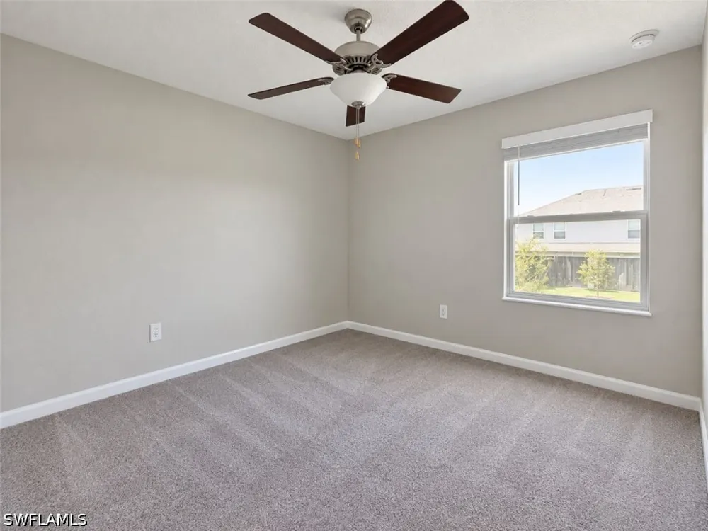 LYONIA LANE Land O Lakes, FL 34637